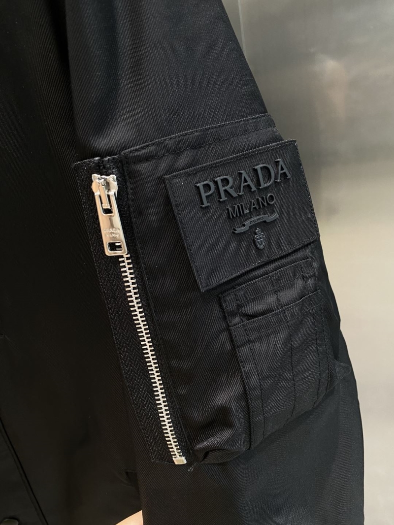 Pra*a outwear
